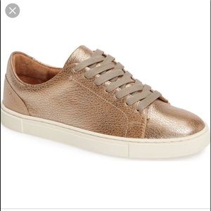 New! Frye Gold Ivy Low Lace Sneakers Size 8.5